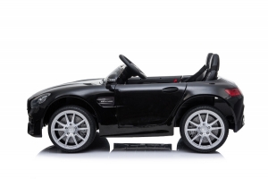 Mercedes AMG GT Zweisitzer Kinderauto schwarz von der Seite